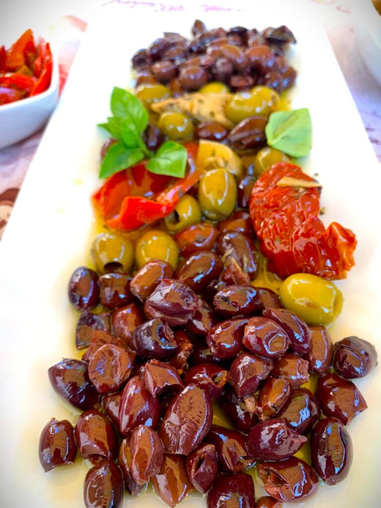 Mediterraner Apéro im Kochkurs Tavola di Fabio in Basel – Oliven, Artischocken und Auberginen