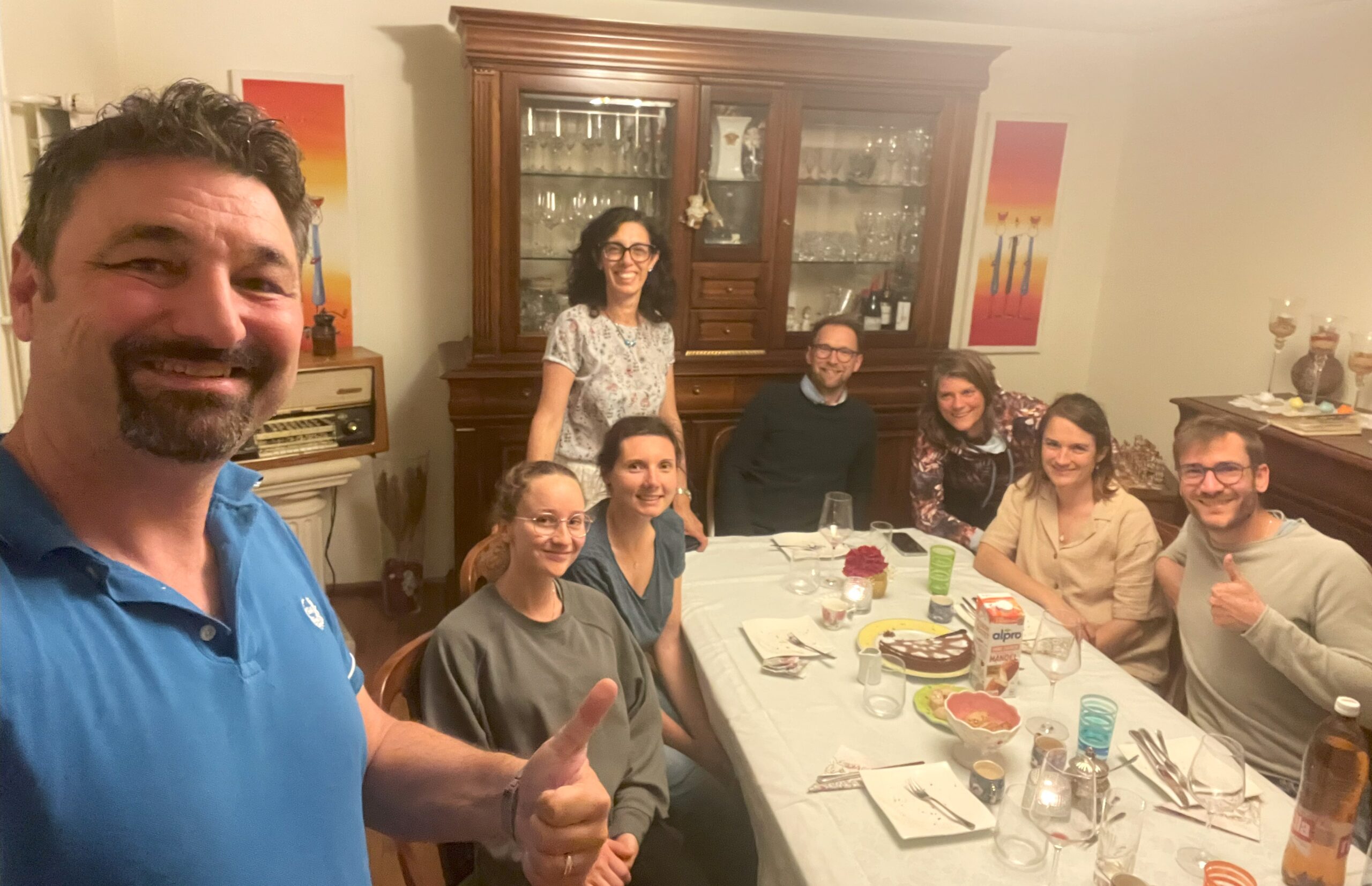 Gruppe von Freundin nach Pasta Kurs